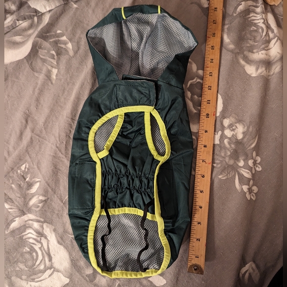 🌟 3/$20🌟 Small Dog Jacket With Hood - Picture 9 of 10